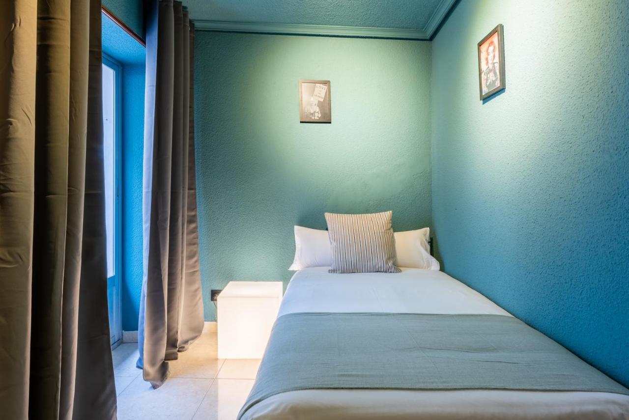 Hostel Ideal *